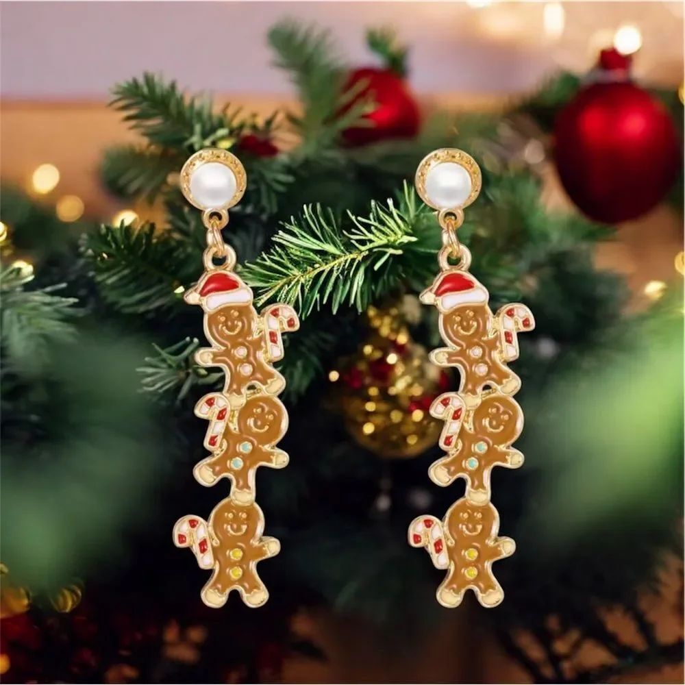 GINGER BREAD COOKIES CHRISTMAS STUD EARRINGS